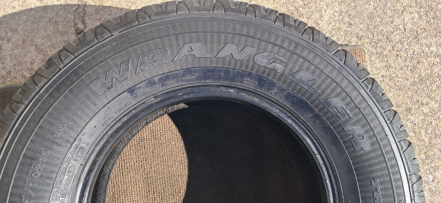 255/70-16 Goodyear Wrangler trail mark - Wilson Motors